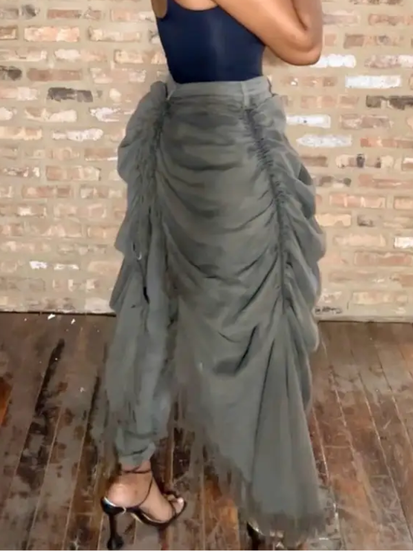 Pleated Tassel Cape Jeans