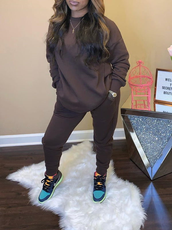Solid Sweatshirt & Jogger Pants Set